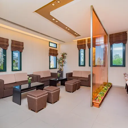 Apart-hotel Oscar Laganas