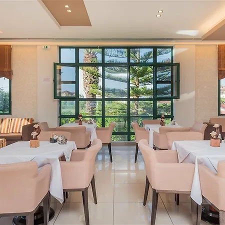 Apart-hotel Oscar Laganas